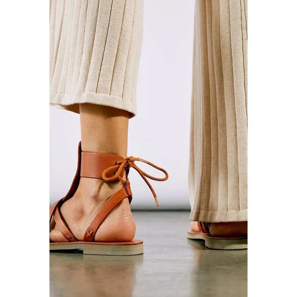 FREE PEOPLE Vacation Day Wrap Gladiator Leather Sandals Light Brown Sz 9 / 39.5